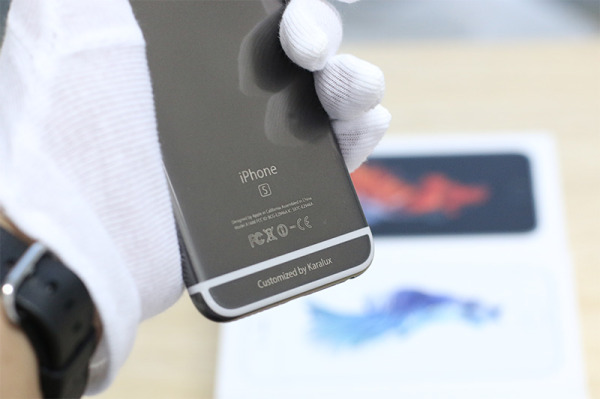 black-gold-iphone-6s-41