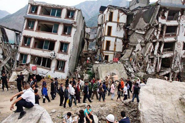150425-nepal-earthquake-2p_546e3677b684a3c6971b832b59c6a247.nbcnews-fp-1200-800