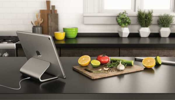 Logitech_BASE_2