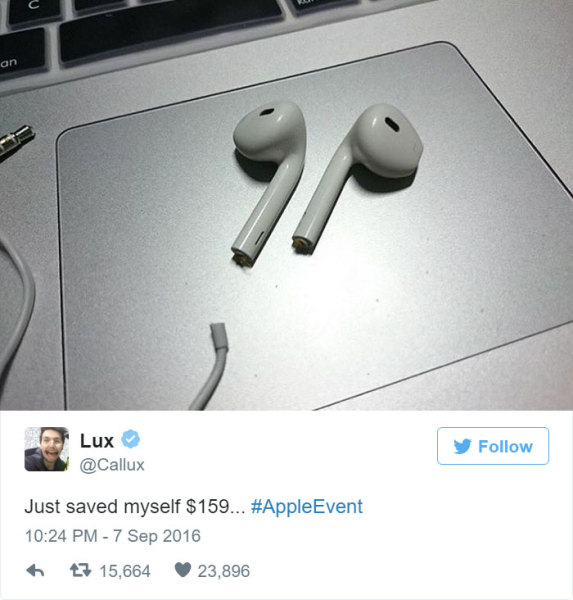 funny-reactions-iphone7-apple-22-57d15a99da20d__700