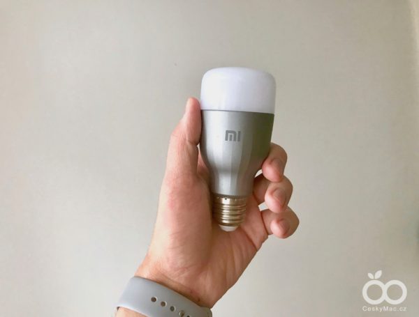 Xiaomi Mi LED Smart Bulb recenze