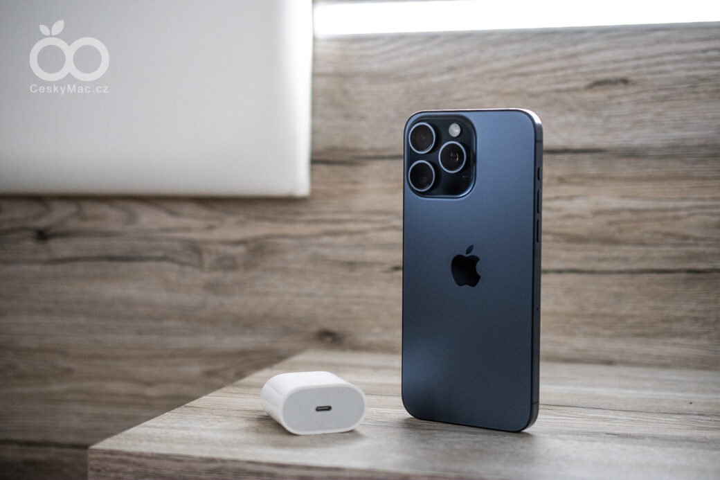 USB-C nabíječka k iPhonu 15 Pro Max