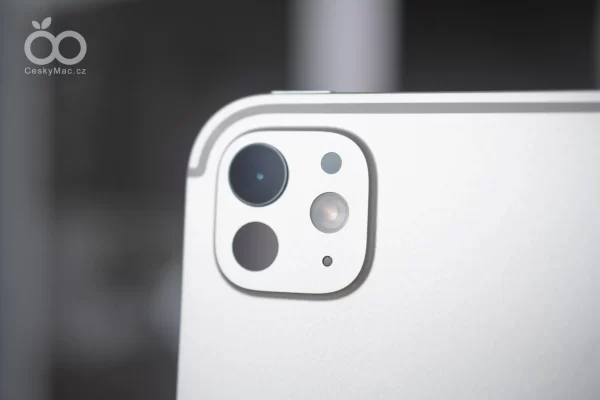 iPad Pro M4 (2024) fotoaparát