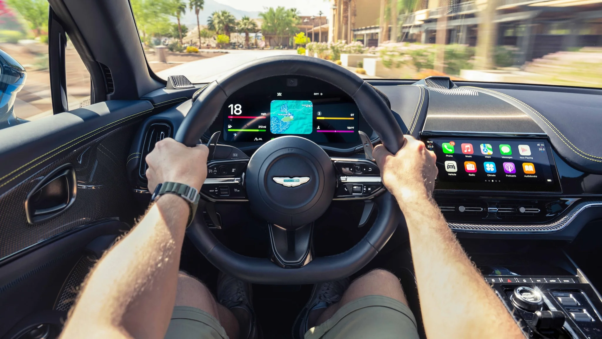 Apple CarPlay Ultra v Aston Martin