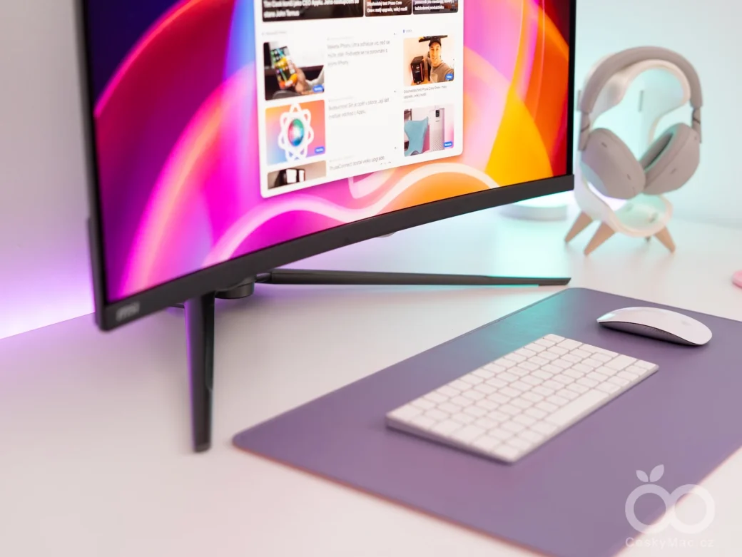 MSI MPG 321CURX QD-OLED základna