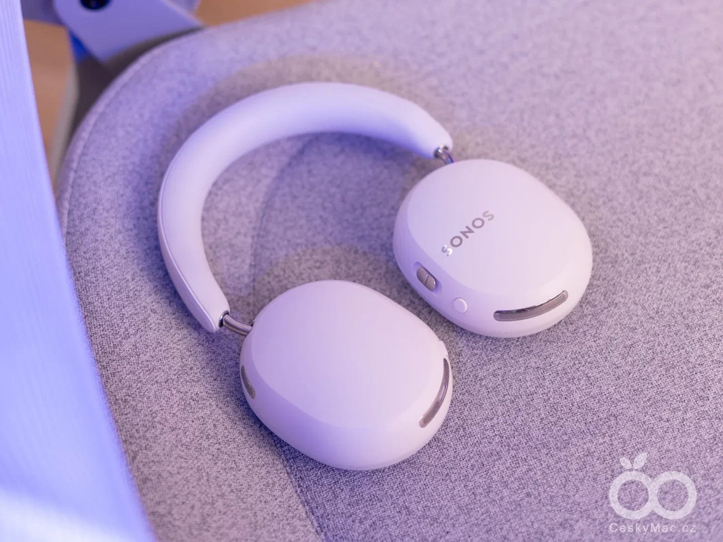 Sonos Ace Ultra celkový pohled